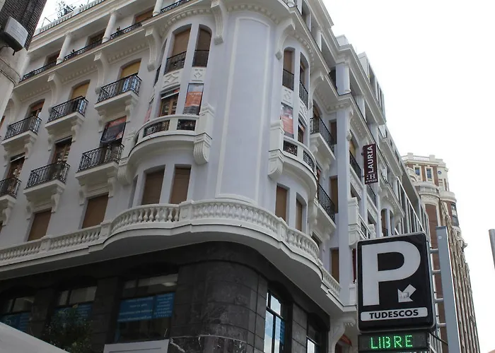 Hostal Lauria
